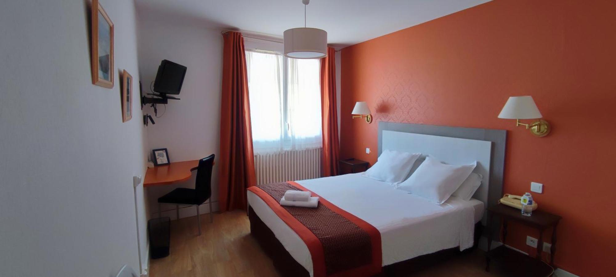 Logis Grand Hotel Pelisson Nontron Kültér fotó