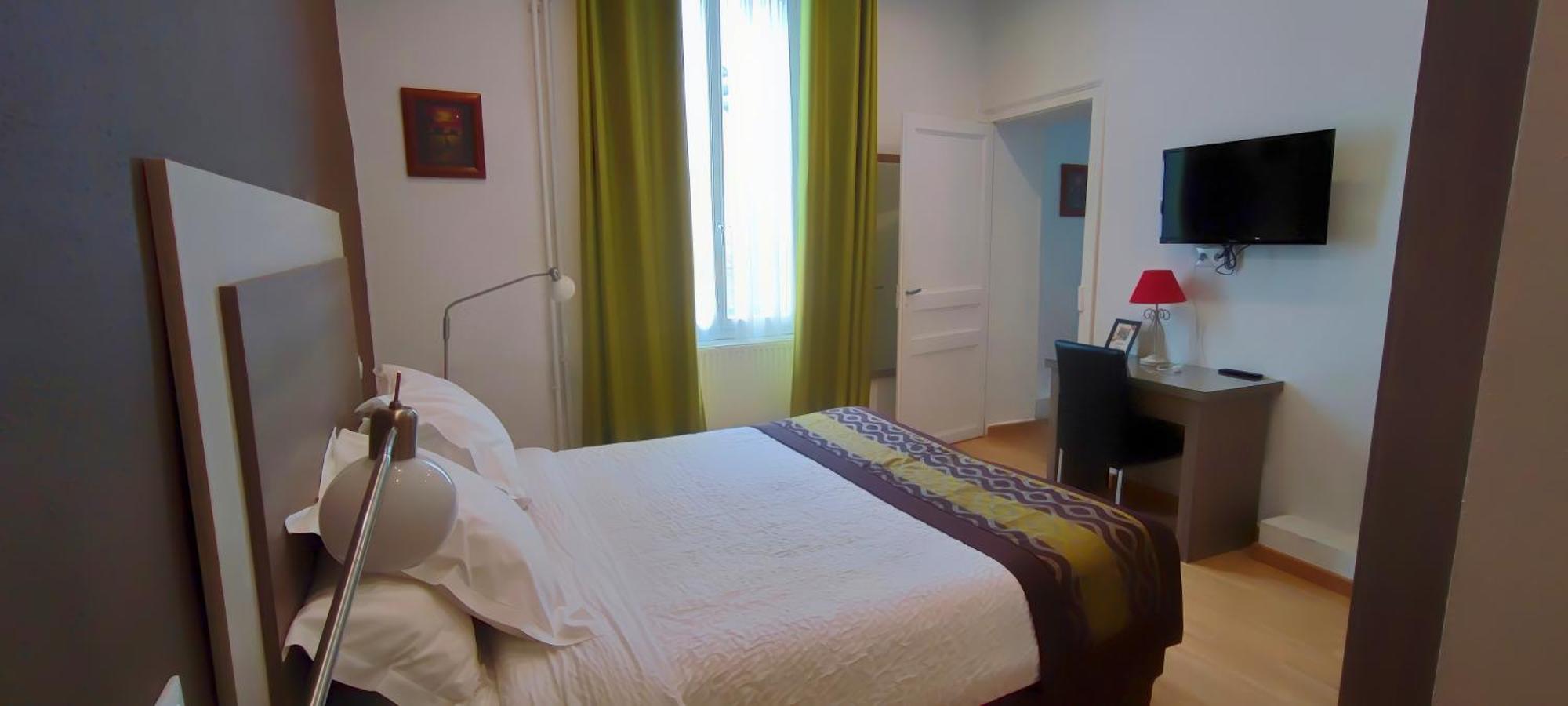 Logis Grand Hotel Pelisson Nontron Kültér fotó